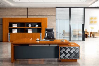 傳統實木油漆大班臺